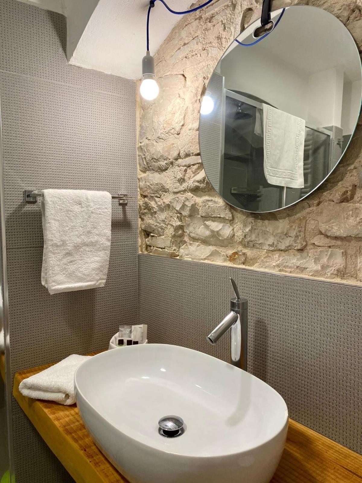 Altrelli Rooms Corato Exterior foto